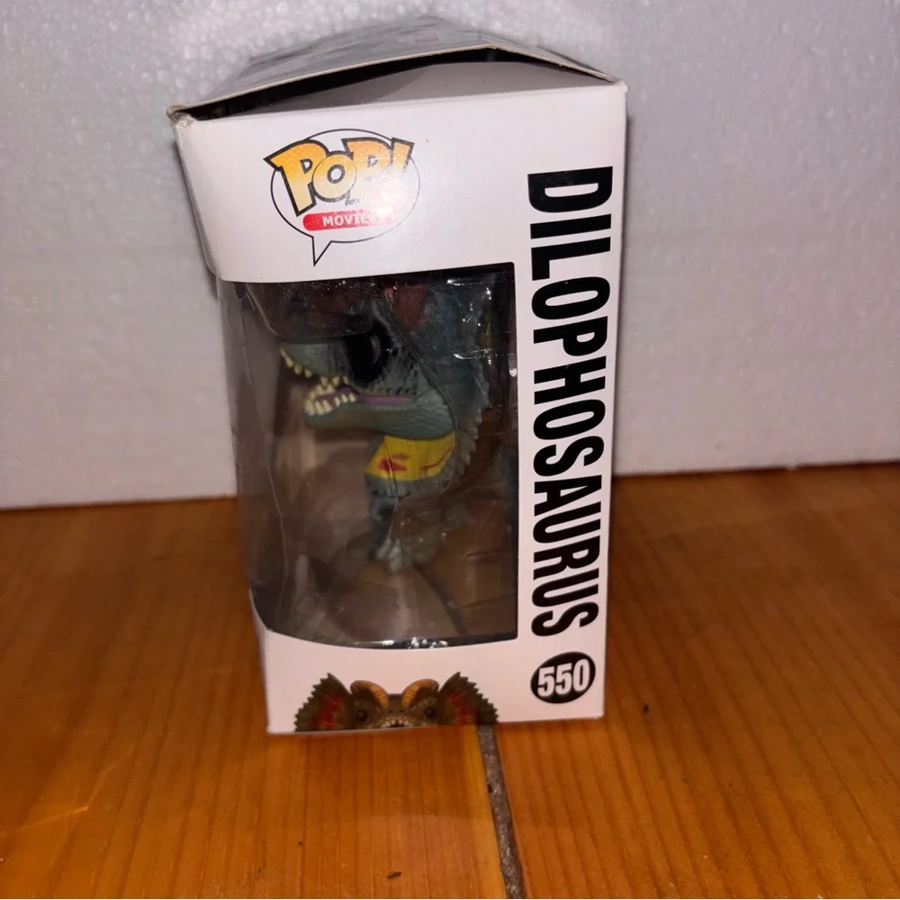 Funko Pop Jurassic Park Dilophosaurus #550 Vinyl Figure - Picture 6 of 8